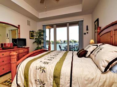 Harborview Grande 202