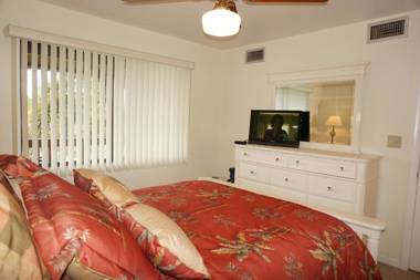 Bass & Sun Condominium 2/2 Bedroom