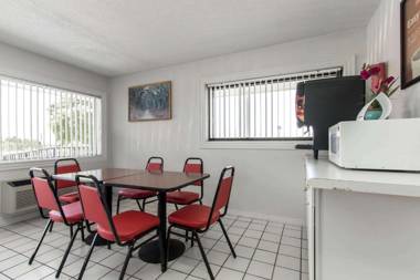 Econo Lodge