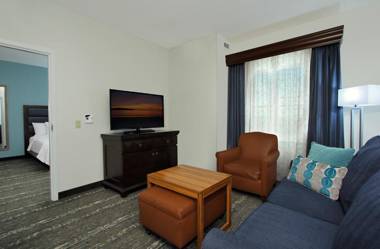 Homewood Suites by Hilton Fort Lauderdale Airport-Cruise Port