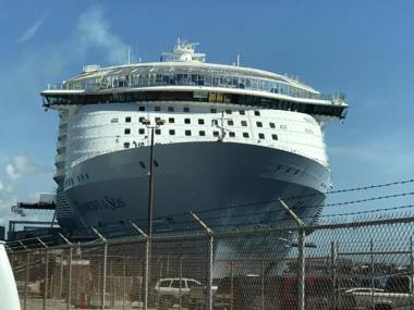 Super 8 by Wyndham Dania/Fort Lauderdale Arpt