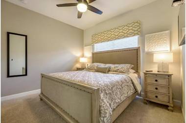 Four-Bedroom Townhome Davenport