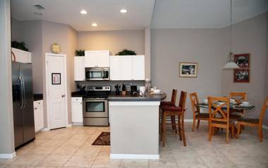 Four-Bedroom Pool Home Davenport