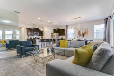 Large 6 BED Vacation Home