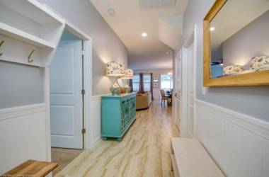 Welcome to the Magic of Ocean Breeze