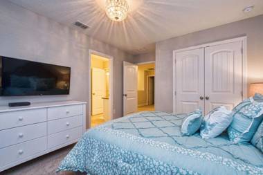 Solterra - 6 Bedrooms House w/pool-7040SR