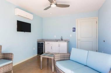 Brand New Crystal Luxury Home