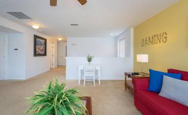 Disney Retreat- 5 bedroom vacation home with 3 seperate living areas a private pool and spa and game room
