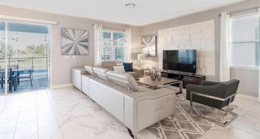 8817CBC - The Retreat at ChampoinsGate