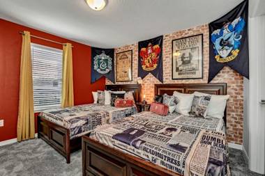 Lush Home with Harry Potter Room & Big Pool Area - CDC Standards 7ST477