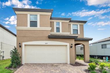 Lush Home with Harry Potter Room & Big Pool Area - CDC Standards 7ST477