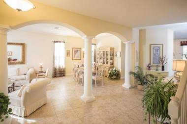 Joanne's West Haven Vacation Home