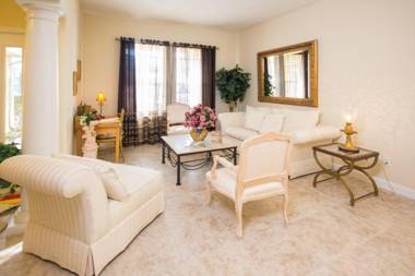 Joanne's West Haven Vacation Home