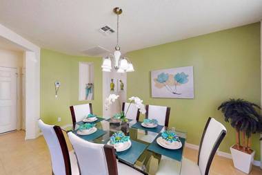 TIm and Helen's West Haven Vacation Home