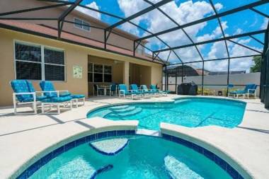 Pine Ridge- 5 Bedroom Home in a Wonderful Location with Private Pool