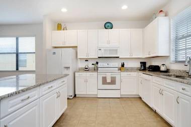 Grand Superior Pool Home near Disney & Universal