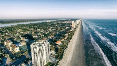 Delta Hotels by Marriott Daytona Beach Oceanfront