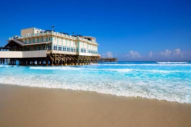 Delta Hotels by Marriott Daytona Beach Oceanfront