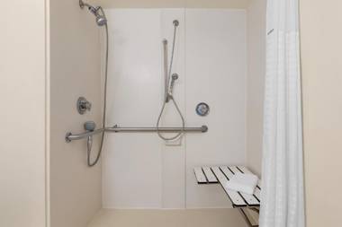 Baymont by Wyndham Daytona Beach - Intl Speedway