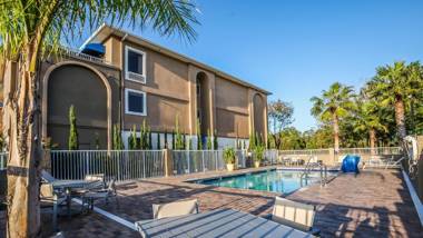 Holiday Inn Express Daytona Beach - Speedway an IHG Hotel