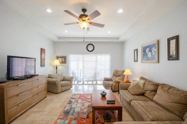 Vistalmar Beach Resort