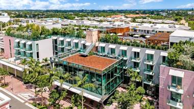 The Ray Hotel Delray Beach Curio Collection By Hilton