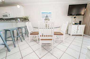 Coral Reef Club by Panhandle Getaways