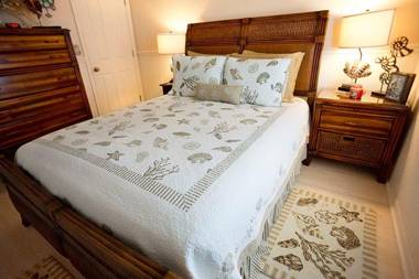 Castaway Cottage