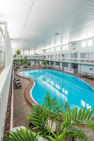 Club Destin Condos