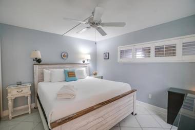 Holiday Surf & Racquet Club by Panhandle Getaways