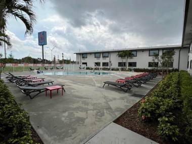 Motel 6-Fort Lauderdale FL