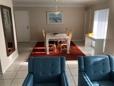 Cheston House - Clothing Optional All Male Guesthouse