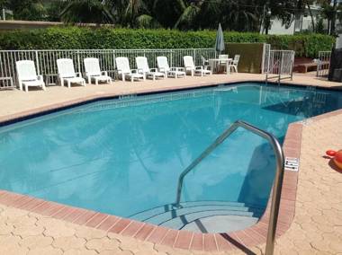 Napoli Belmar Resort