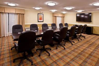 Holiday Inn Express Fort Lauderdale North - Executive Airport an IHG Hotel