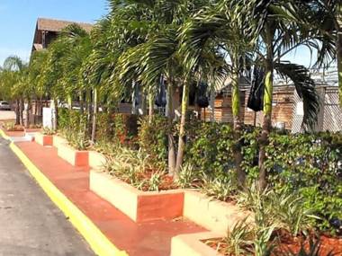 Americas Best Inn and Suites Fort Lauderdale North