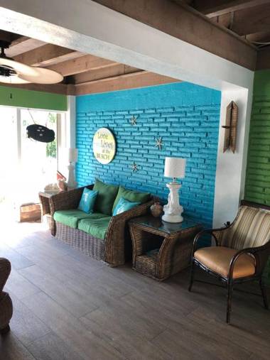 Courtyard Villa Hotel