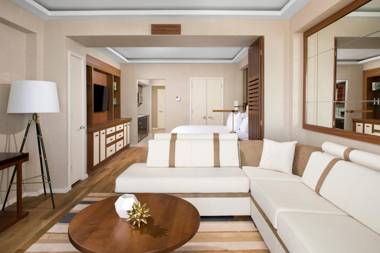 Conrad Fort Lauderdale Beach