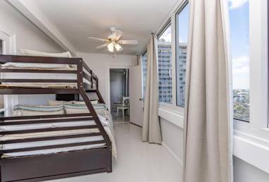 Ocean Beach Condo 3BR On the Sand 911