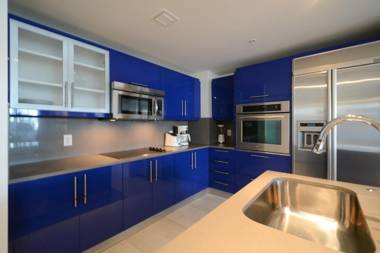 Modern Luxury Beach Hotel 2 Bedroom with Oversized Patio 506