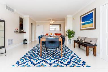 Ocean Beach Condo 3BR On the Sand 505