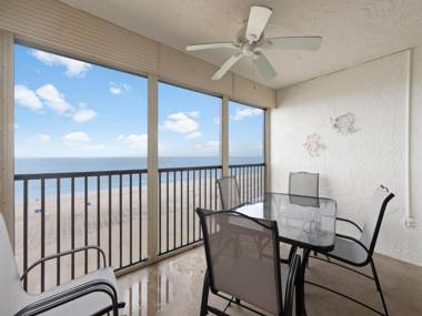 Sunset 1101 2 Bedrooms Sleeps 6 Heated Pool Gulf Front Elevator