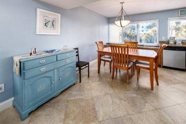 Seaspray Condos 208C