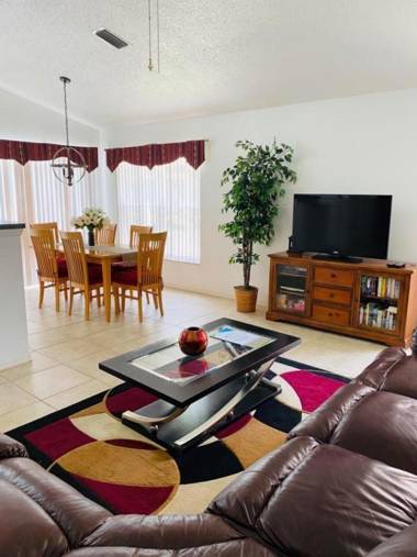 Elaine's Southern Dunes House