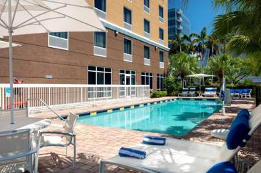 Hampton Inn Hallandale Beach-Aventura