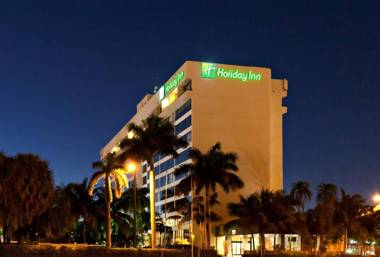 Holiday Inn Miami West - Airport Area an IHG Hotel