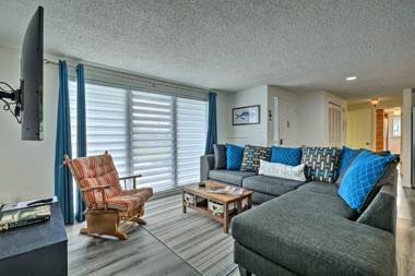 Evolve Getaway with Patio 7 Mi to Sunset Beach!