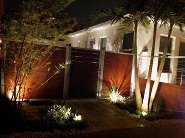 Casa del Mar Beach Apartments