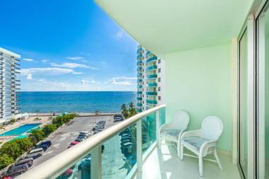 Beachfront 2 bedroom at Tides Hollywood 8th floor