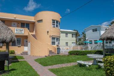 Hollywood Beach Seaside
