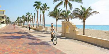 The Marlin Beachside